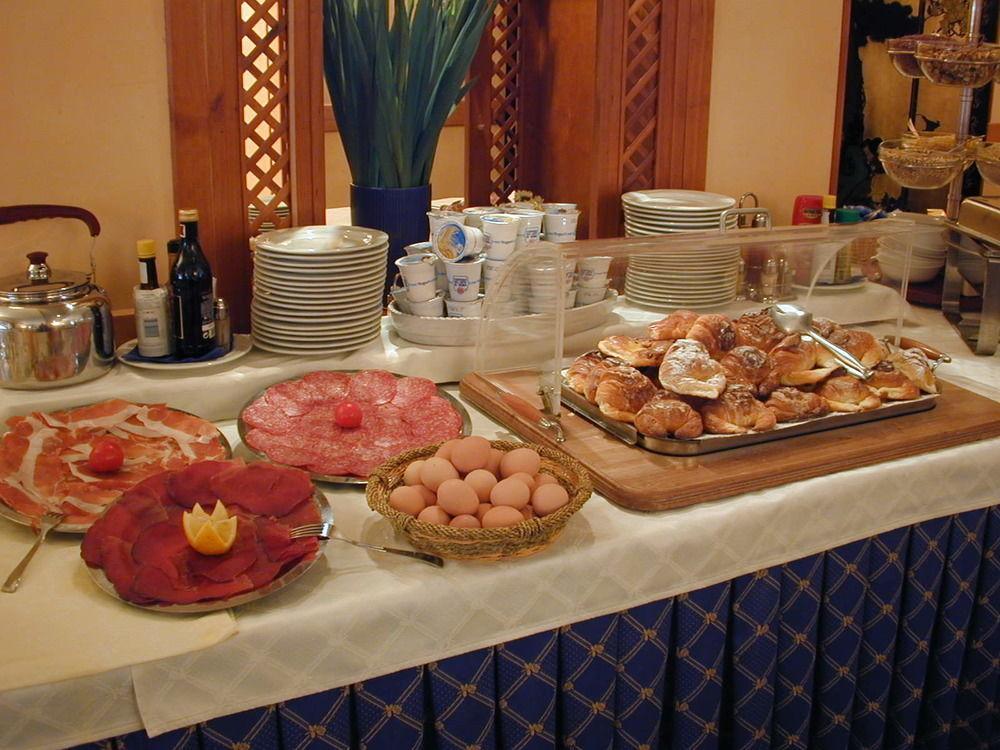 רומא Park Hotel Dei Massimi מראה חיצוני תמונה