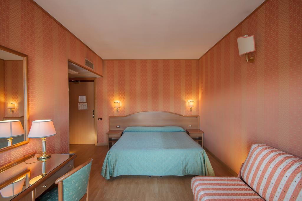 רומא Park Hotel Dei Massimi מראה חיצוני תמונה