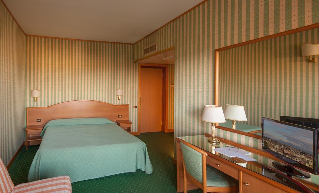 רומא Park Hotel Dei Massimi מראה חיצוני תמונה